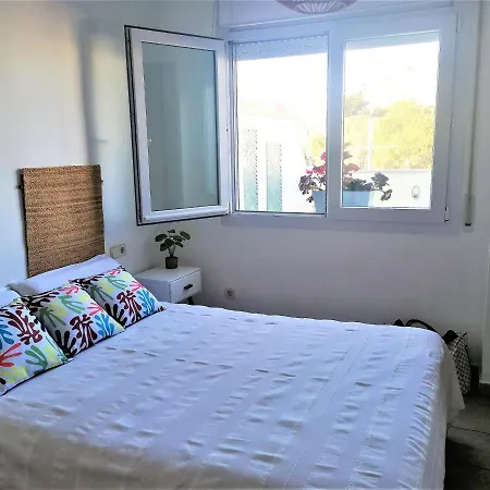 Familiar Con Piscina Y Jardin Cerca De La Playa En Santa Margarita - Es-258-101